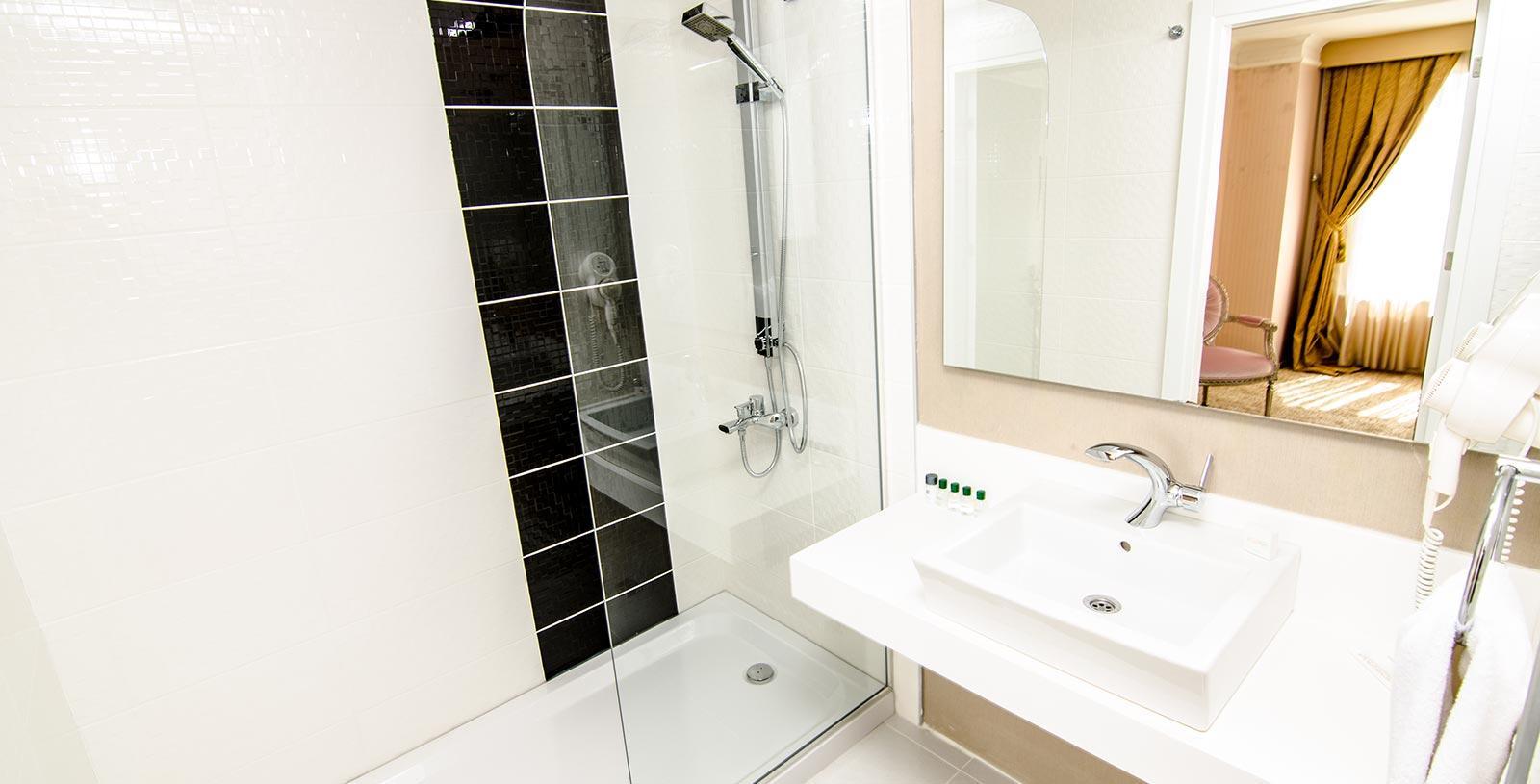 Life Port Hotel Istanbul Sekerpinari Εξωτερικό φωτογραφία